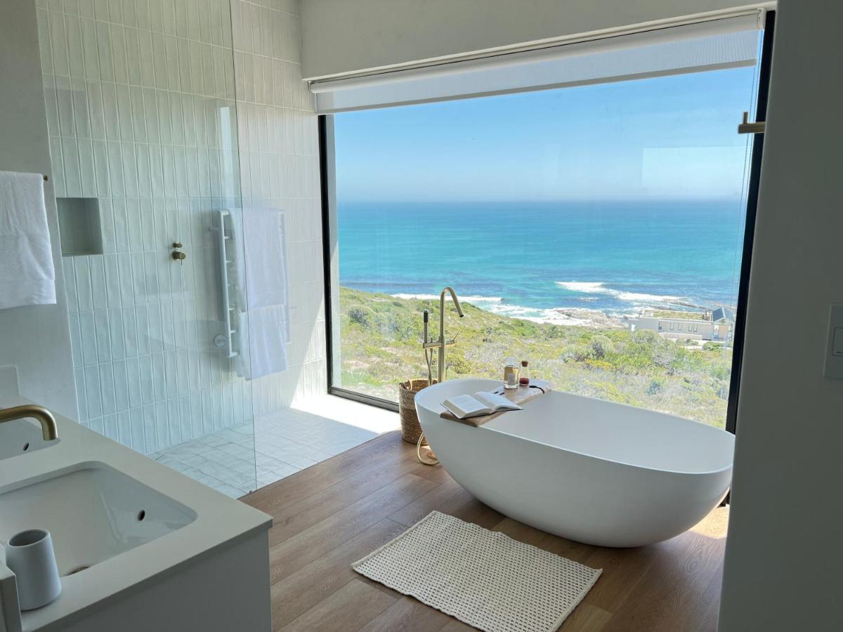 Ocean Retreat, Romansbaai ハンスバーイ エクステリア 写真