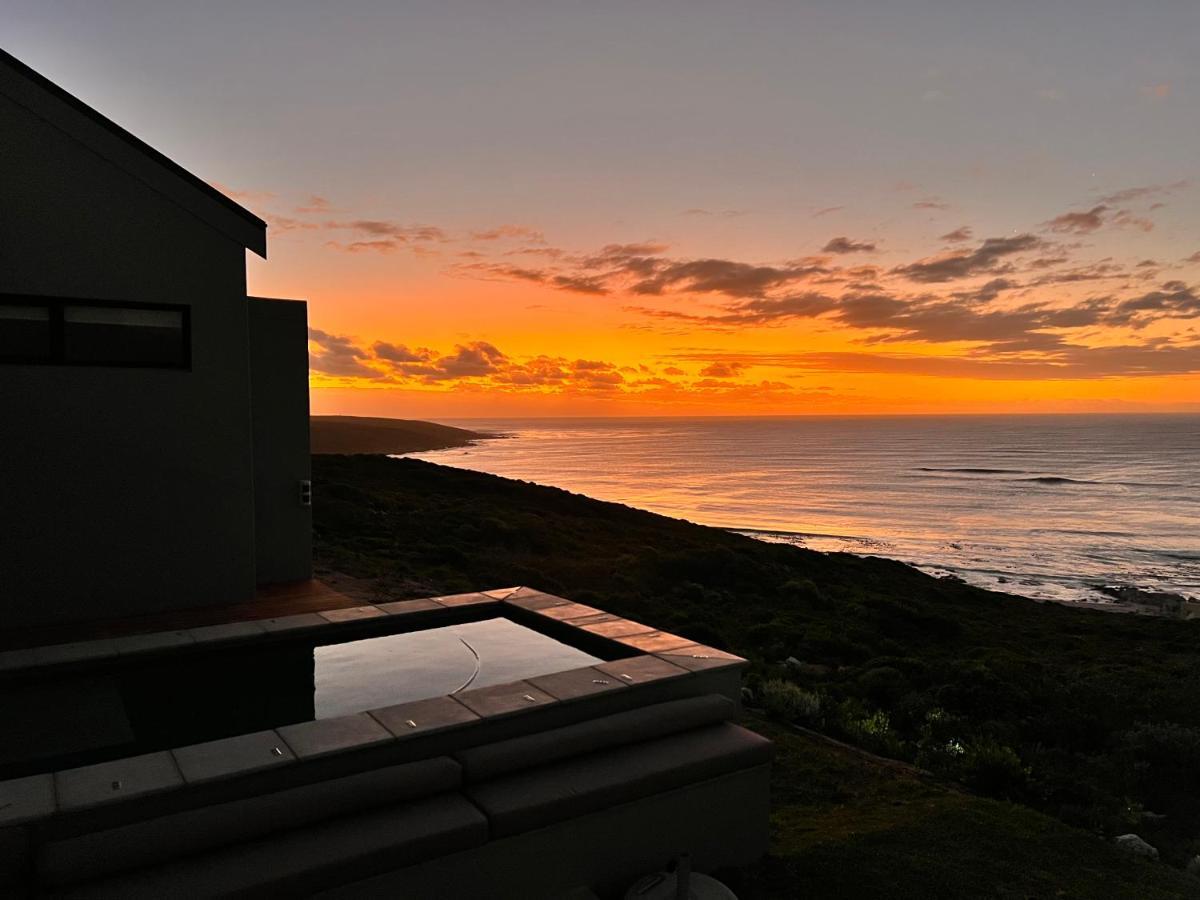Ocean Retreat, Romansbaai ハンスバーイ エクステリア 写真
